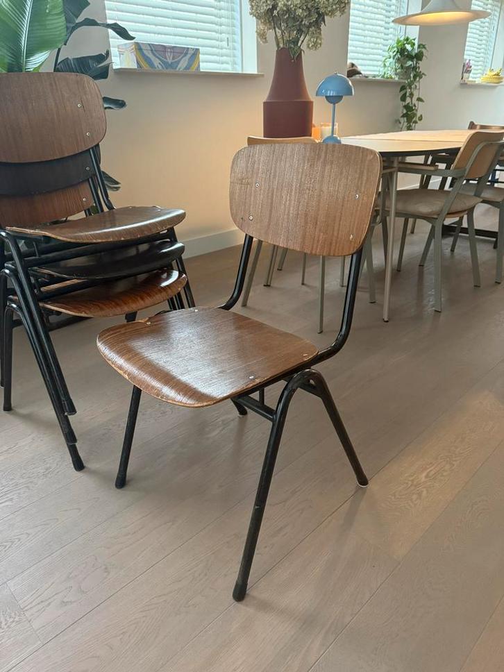 Set Vintage Schoolstoelen - Industrieel Design Eetkamerstoel, Antiek en Kunst, Antiek | Meubels | Stoelen en Banken, Ophalen