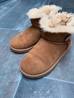 Mooie echte Uggs maat 33, Ophalen, Zo goed als nieuw, Meisje, Schoentjes