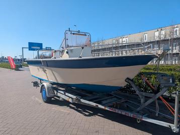 Console boot vis boot zeewaardige boot  beschikbaar voor biedingen