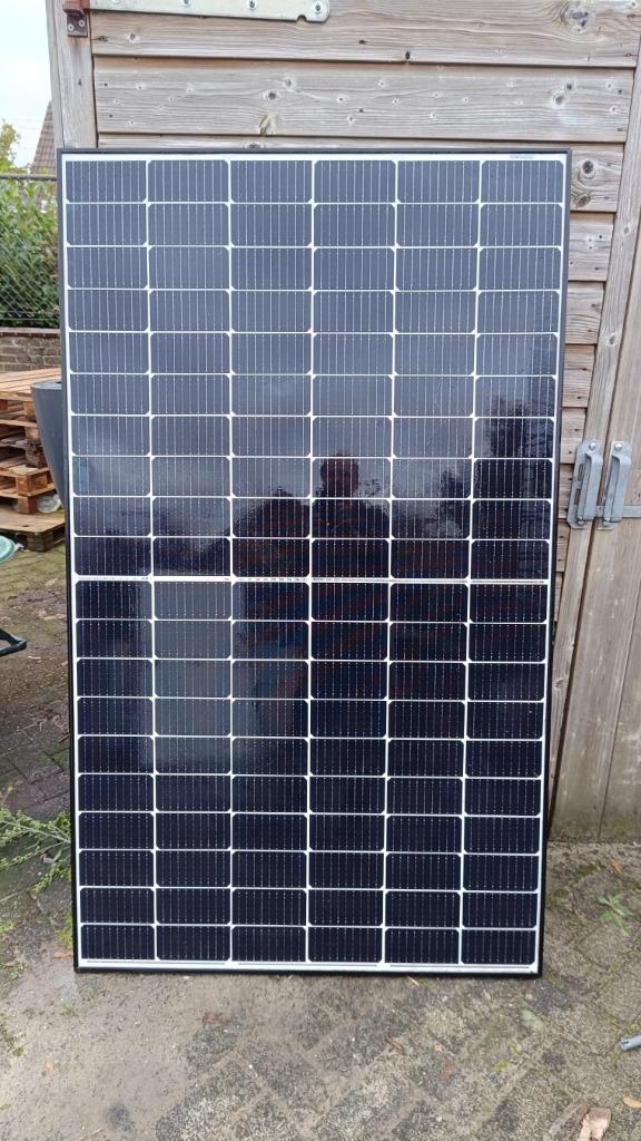 Nieuwe zonnepannelen, Doe-het-zelf en Verbouw, Zonnepanelen en Toebehoren, Ophalen, Nieuw, Paneel, 200 wattpiek of meer