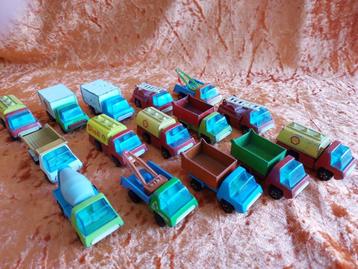 15 X PLAYART AUTO,S JAREN 70 PAAR NOG HELEMAAL ONBESPEELD beschikbaar voor biedingen