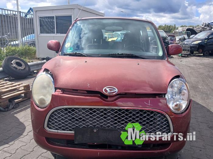 Fusee links-voor van een Daihatsu Trevis, Auto-onderdelen, Ophanging en Onderstel, Daihatsu, Gebruikt, 3 maanden garantie, Ophalen of Verzenden