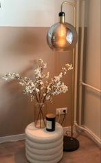 Stijlvolle Vloerlamp met Glazen Kap, Huis en Inrichting, Lampen | Vloerlampen, Ophalen, Zo goed als nieuw, Glas, 150 tot 200 cm