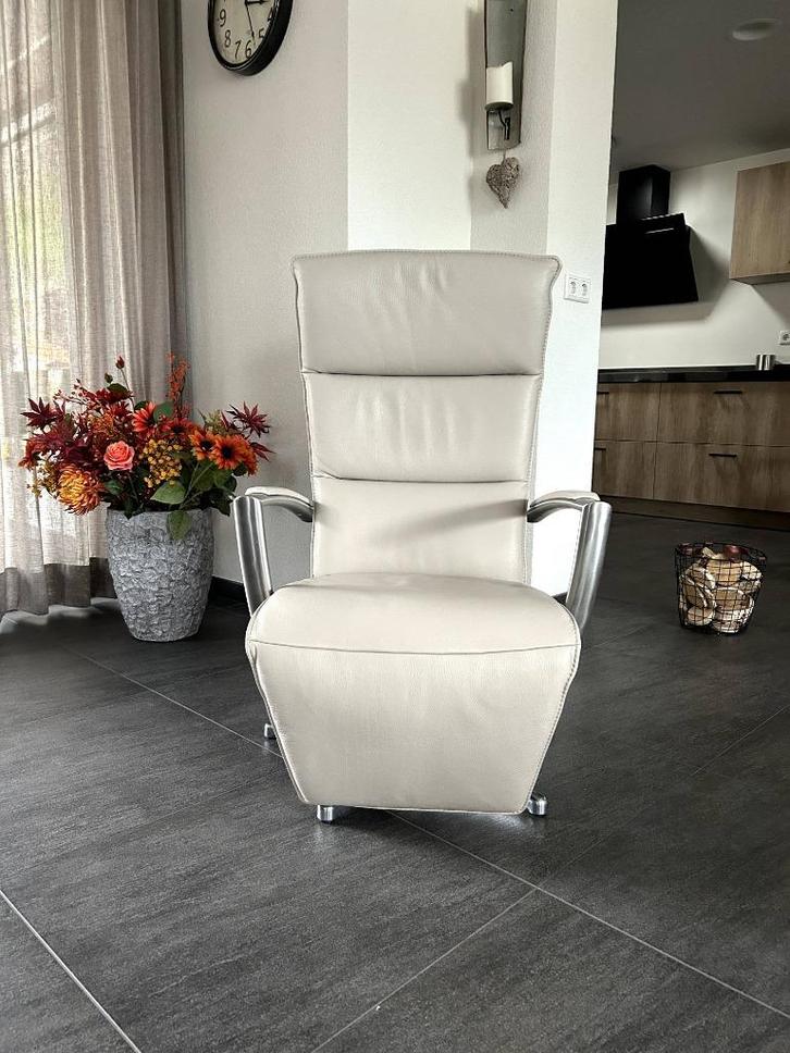Relaxfauteuil Twice Leer Design - 2 motoren+accu, Huis en Inrichting, Fauteuils, Zo goed als nieuw, Leer, 50 tot 75 cm, Minder dan 75 cm