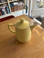 Melitta koffiepot groot, pastelgeel jaren 60 vintage, Ophalen of Verzenden, Huis en Inrichting