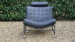 Leolux Volare leren fauteuil. Zwart leer met witte stiksels., Design, Leer, 75 tot 100 cm, 50 tot 75 cm