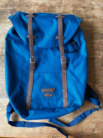 o.a. voor school: Mooie blauwe Urban Squad rugzak, nieuw! beschikbaar voor biedingen