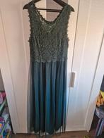 Donkergroene feestjurk,  mt L, zgan, Kleding | Dames, Maat 42/44 (L), Ophalen of Verzenden, Zo goed als nieuw, Onder de knie