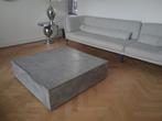Grote lage salontafel vierkant beton afwerking 110x110x30cm, Huis en Inrichting, Tafels | Salontafels, Ophalen, Overige materialen