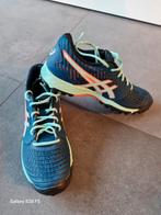 Nieuwe asics hockeyschoenen maat 39,5 maar vallen erg klein!, Nieuw, Ophalen of Verzenden