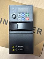 Frequentieregelaar 1 x 230V in en 3x 380/400V uit, Ophalen of Verzenden, Nieuw, Elektriciteit