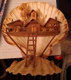 Oesterschelp met Miniatuur Huisjes - Thais Kunstwerk, Ophalen