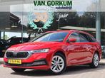 Skoda Octavia Combi 1.0 TSI Business Edition Plus (bj 2023), Auto's, Skoda, Voorwielaandrijving, Stof, Euro 6, Origineel Nederlands
