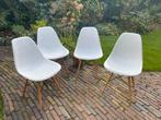 Witte kunststof kuipstoelen Eames replica, Huis en Inrichting, Stoelen, Hout, Gebruikt, Design replica, Wit