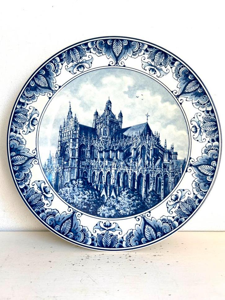 Vintage Delfts Blauw wandbord basiliek St. Jan Den Bosch, Antiek en Kunst, Antiek | Wandborden en Tegels, Ophalen