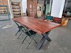 Hardhouten industriële boomstamtafel met stalen kruispoten, Vijf personen of meer, Industrieel, landelijk, Rechthoekig, Overige houtsoorten
