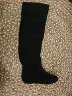 Overknee suède laarzen zwart - Maat 37 - Hoge laarzen, Kleding | Dames, Schoenen, Ophalen of Verzenden, Hoge laarzen, Zo goed als nieuw