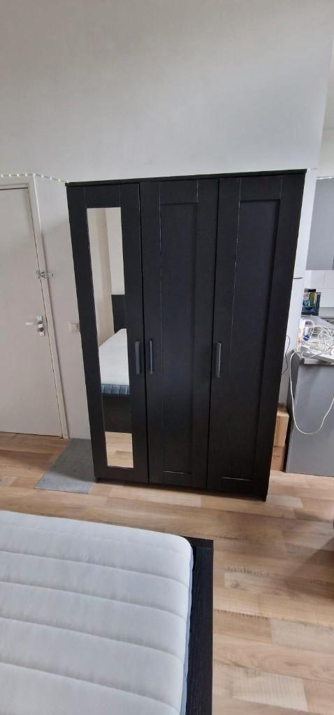 Ikea Brimnes Kledingkast (Wardrobe) 117 x 190, Huis en Inrichting, Kasten | Kledingkasten, Zo goed als nieuw, 150 tot 200 cm, 100 tot 150 cm