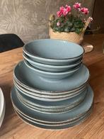 12 delig serviesset. NU 14€, Huis en Inrichting, Keuken | Servies, Ophalen, Nieuw, Bord(en), Overige stijlen