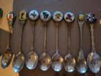 23 theelepeltjes plus 2 vorkjes in doosje, Antiek en Kunst, Ophalen of Verzenden