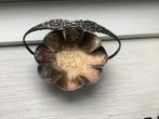 AVRO Bonbonschaaltje Zilver/Verzilverd met Bloemenhandvat, Antiek en Kunst, Ophalen of Verzenden