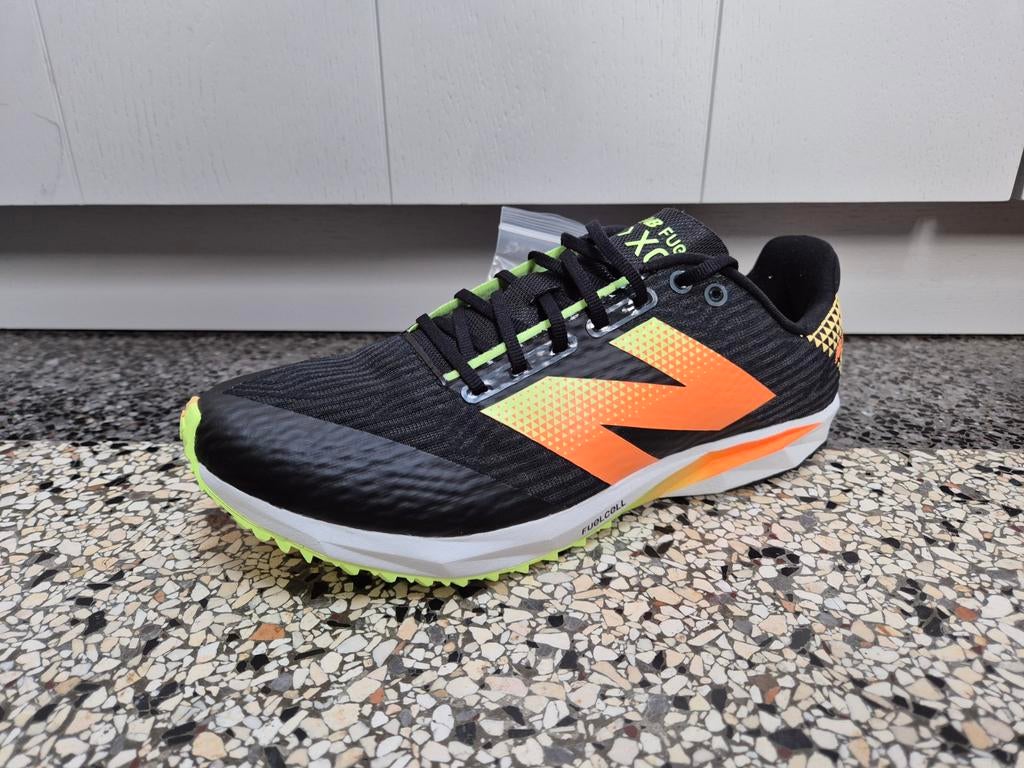 Spikes New Balance cross Fuelcell XC7 NIEUW maat 39,5, Sport en Fitness, Loopsport en Atletiek, Ophalen of Verzenden, Nieuw, Spikes
