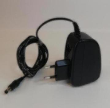 Modem Adapter ( 12 V / 1.5 A ) beschikbaar voor biedingen