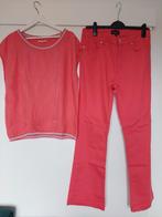 Jeans broek elvira  flair maat 44 |+ tuniek sandwich maat 44, Kleding | Dames, Overige kleuren, Maat 42/44 (L), Ophalen of Verzenden