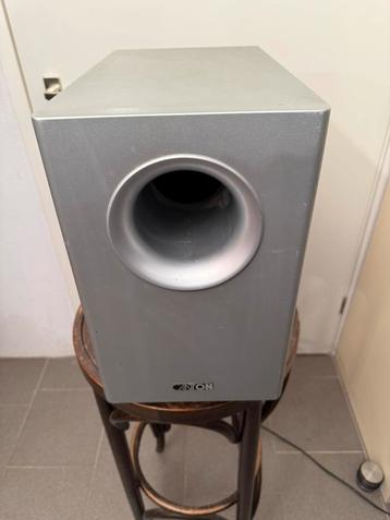 Canton subwoofer beschikbaar voor biedingen