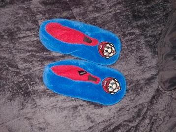 Sloffen Mario maat 32-33-34 beschikbaar voor biedingen