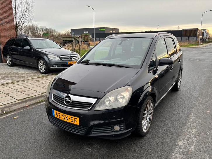 Opel Zafira 2.0 Turbo 2006 Zwart, Auto's, Opel, Bedrijf, Zafira, Benzine, E, MPV, Handgeschakeld, Origineel Nederlands, Zwart