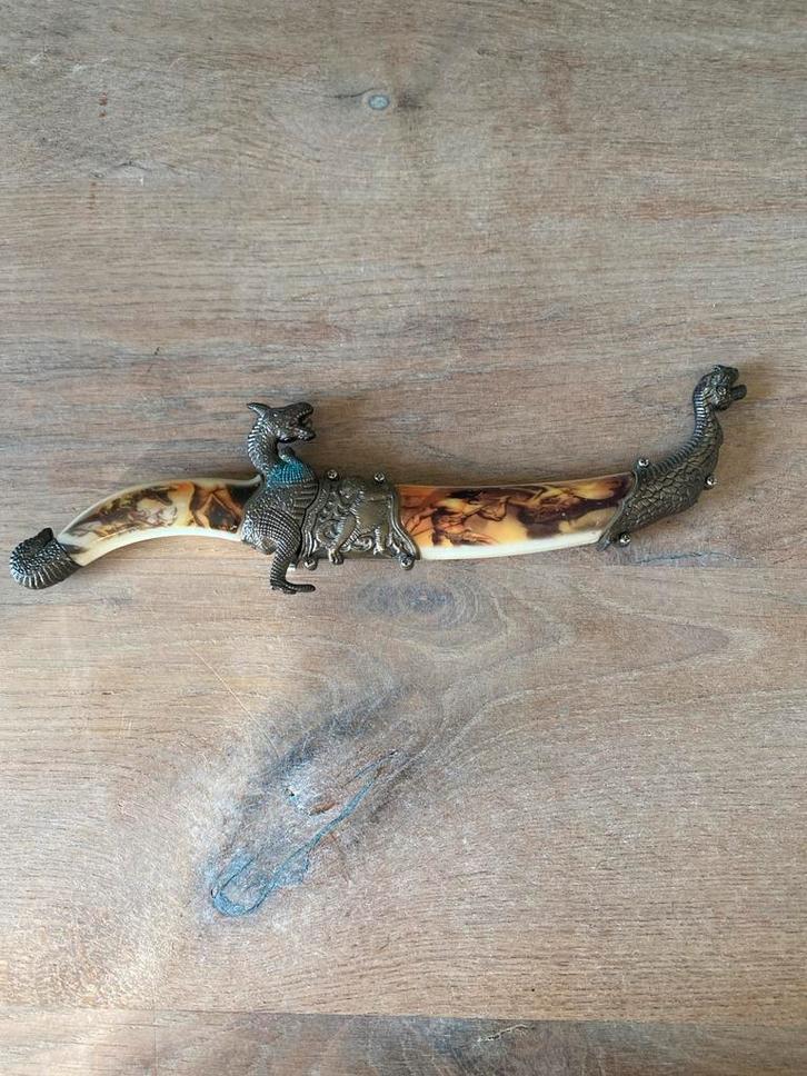 Decoratief Japans mes / briefopener met draken, Antiek en Kunst, Antiek | Overige Antiek, Ophalen of Verzenden