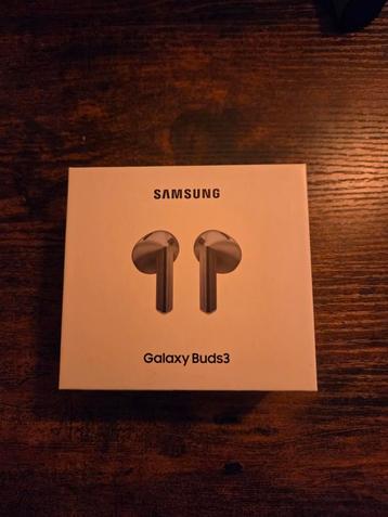 Volledig nieuwe Galaxy buds 3! beschikbaar voor biedingen
