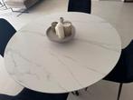 Keramische marmerlook tafels met stalen poten, Rond, Zo goed als nieuw, Metaal, Vier personen