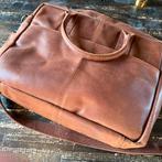 Laptoptas DSTRCT leer, Computers en Software, Laptoptassen, Ophalen of Verzenden, Gebruikt