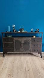 ROOTSMANN - zwart industriëel dressoir, Huis en Inrichting, Ophalen, 100 tot 150 cm, Zo goed als nieuw, Metaal
