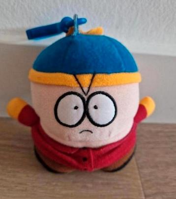 Sleutelhanger knuffel South Park Eric rood blauw K6365 beschikbaar voor biedingen