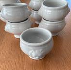 Aardewerken bakje met leeuwenkop 9 stuks, Ophalen