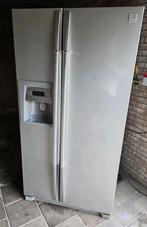 Deawoo RVS Amerikaanse koelvriescombinatie A ++, Ophalen, 200 liter of meer, 60 cm of meer, Met aparte vriezer