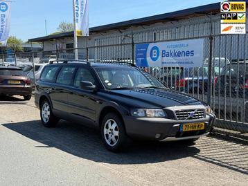 Volvo V70 Cross Country 2.4 T Comfort Line | Airco | Cruise  beschikbaar voor biedingen
