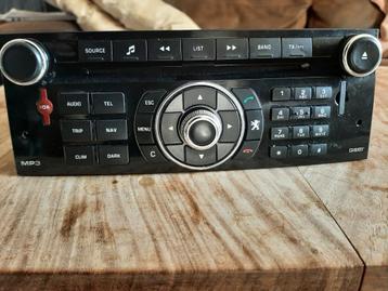 Peugeot 407 / Citroen C5 en C6 radio navigatie beschikbaar voor biedingen