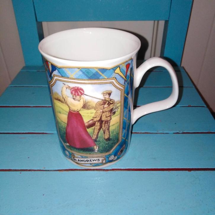 Roy Kirkham Golf 1997 mok, Huis en Inrichting, Keuken | Servies, Zo goed als nieuw, Kop(pen) en/of Schotel(s), Overige stijlen