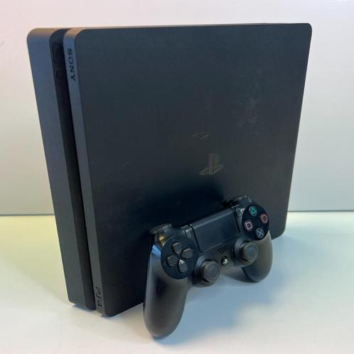 Sony Playstation 4 Slim 500GB Zwart | Gebruikt, Spelcomputers en Games, Spelcomputers | Sony PlayStation 4, Gebruikt