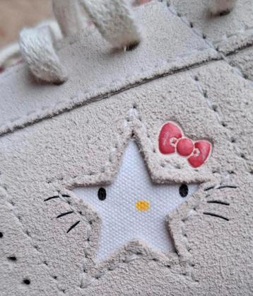 Converse One Star x Hello Kitty sneakers 37 Limited Edition beschikbaar voor biedingen