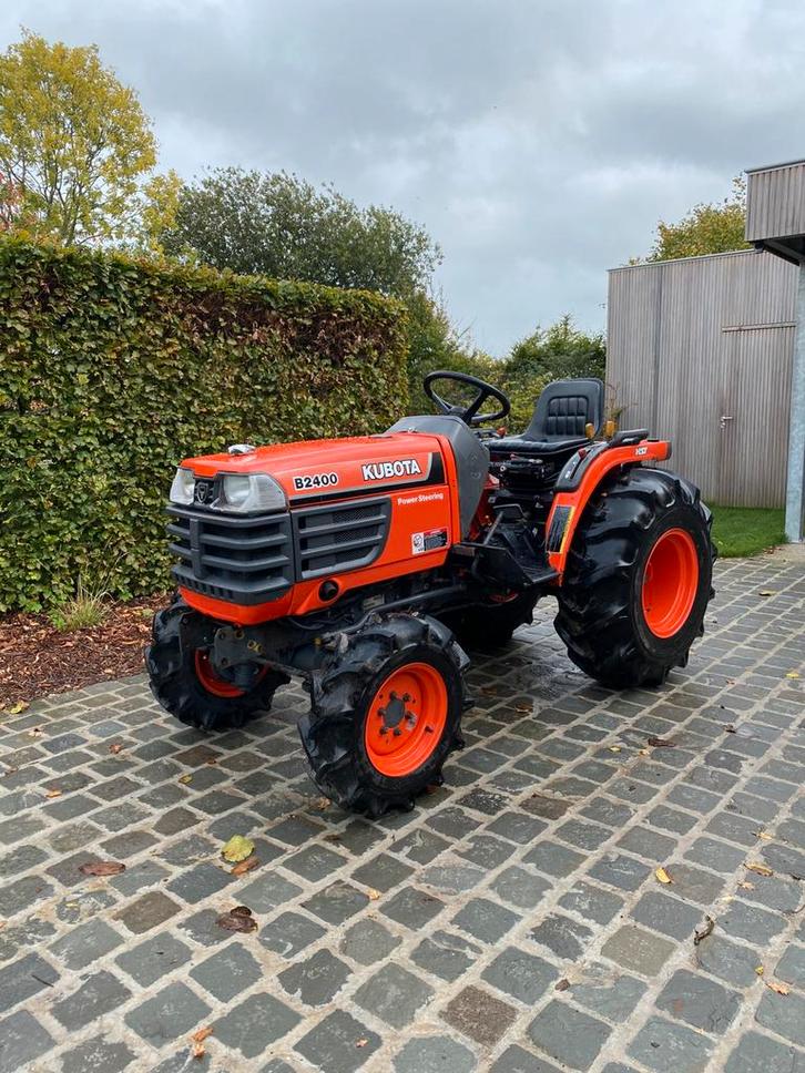 Kubota B2400 HST Tractor, Tuin en Terras, Hand-tuingereedschap, Gebruikt, Ophalen of Verzenden