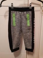 Stoere jogging met neon groen .. Dopodopo.. Maat 74, Kinderen en Baby's, Babykleding | Maat 74, Ophalen of Verzenden, Jongetje