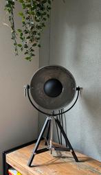 Eigentijdse staande lamp, 30 tot 60 watt, Led-lamp, Soft of Flame, Zo goed als nieuw