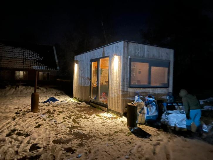 Tiny house met douche en wc  lxbxh  6.2x 2.9x3.0, Tuin en Terras, Tuinhuizen, Zo goed als nieuw, Tuinhuis, Kunststof, 500 cm of meer