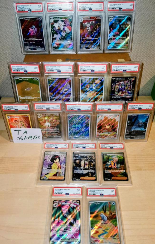 PSA 9's - Paldea Evolved & Scarlet Violet, Hobby en Vrije tijd, Verzamelkaartspellen | Pokémon, Zo goed als nieuw, Meerdere kaarten
