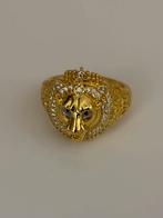 Goudkleurige ring met steentjes, 19 tot 20, Ophalen of Verzenden, Zo goed als nieuw, Dame of Heer